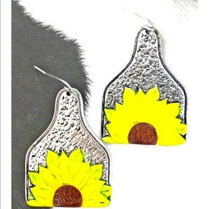 SUNFLOWER BLOOM SILVERTONE CATTLE TAG EARRINGS